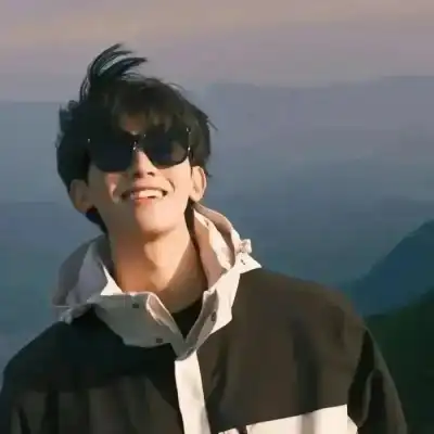丁芷巧